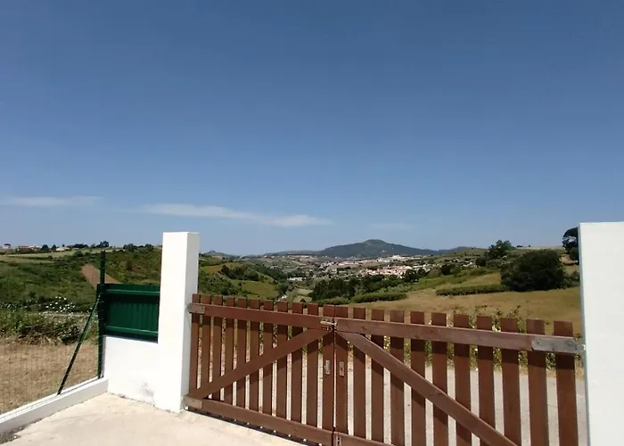 Casa Da Caroleira * Pacos (Lisbon)